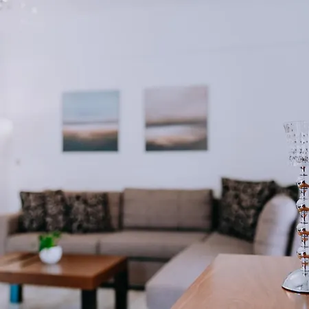 Kardias Luxury Apartment