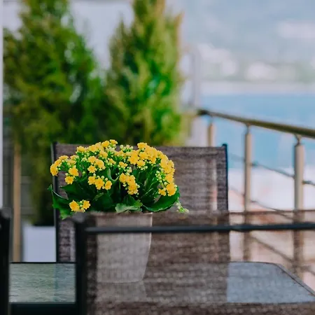 Kardias Luxury
