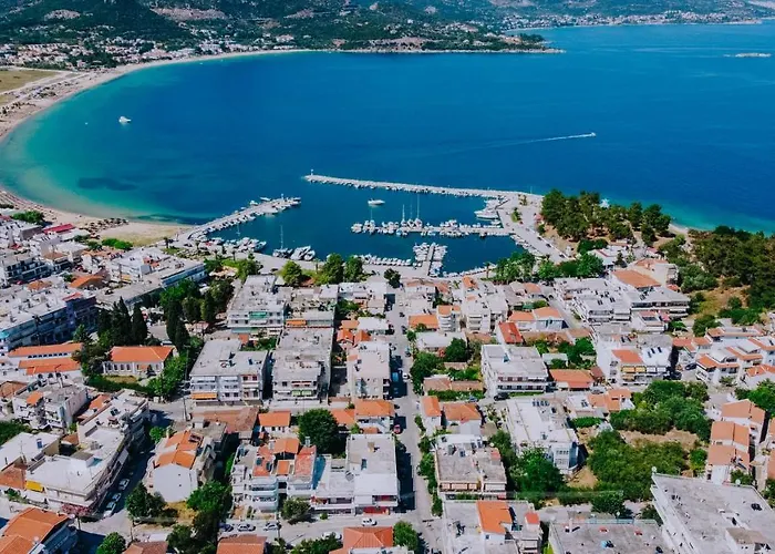 Kardias Luxury דירה *